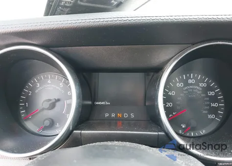 2019 Ford Mustang Ecoboost z USA, uszkodzony, nr VIN 1FA6P8TH5K5129028